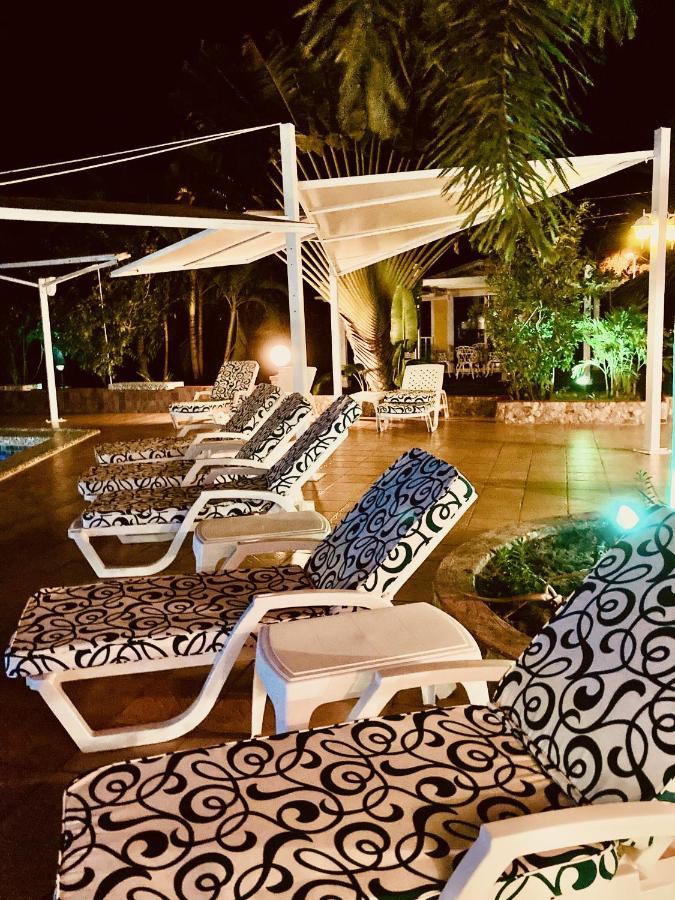 Hotel Casa Amarilla Et Restaurant Punta Chame Exteriör bild